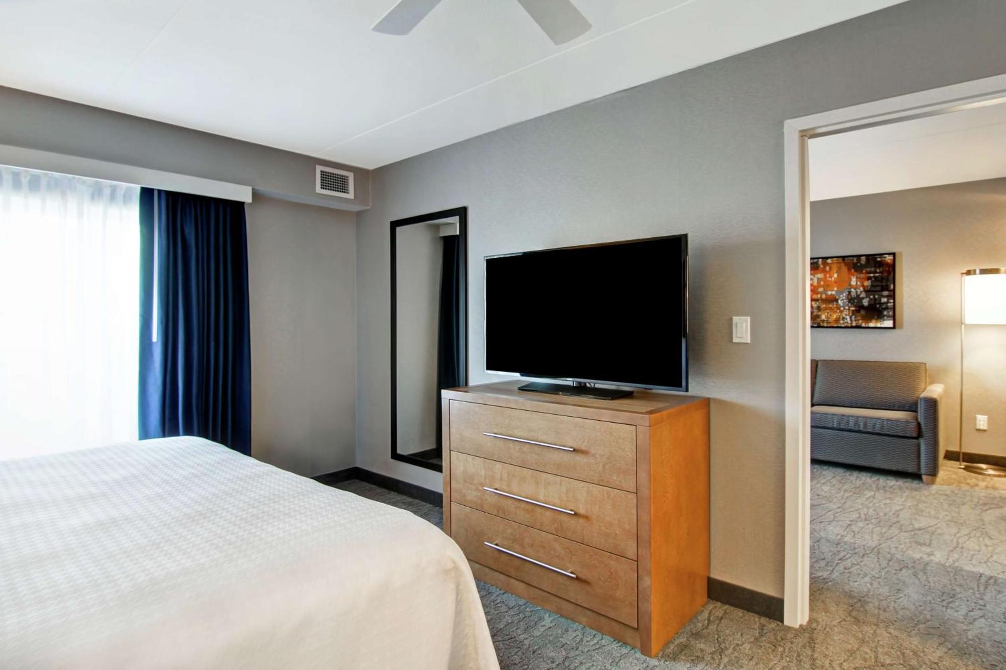 Homewood Suites By Hilton Ottawa Kanata Ngoại thất bức ảnh