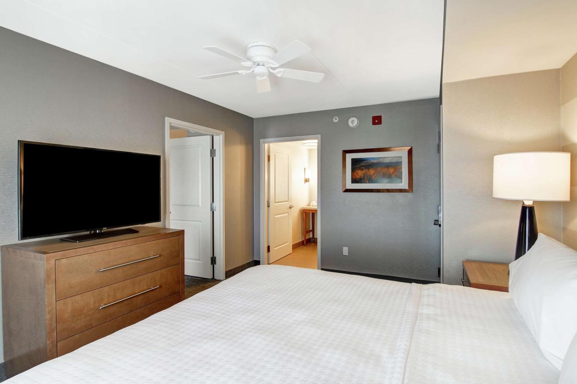 Homewood Suites By Hilton Ottawa Kanata Ngoại thất bức ảnh
