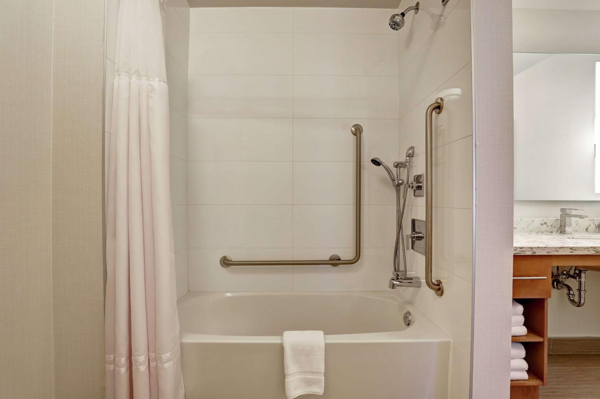Homewood Suites By Hilton Ottawa Kanata Ngoại thất bức ảnh